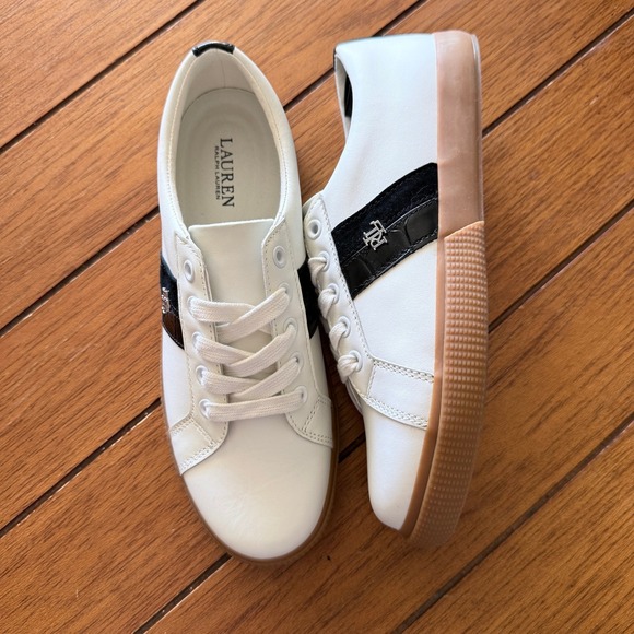 NWOB Lauren Ralph Lauren Janson II White Leather Sneakers Black Stripe US 8